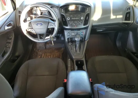 2017 Ford Focus Se z USA, uszkodzony, nr VIN 1FADP3F26HL228835